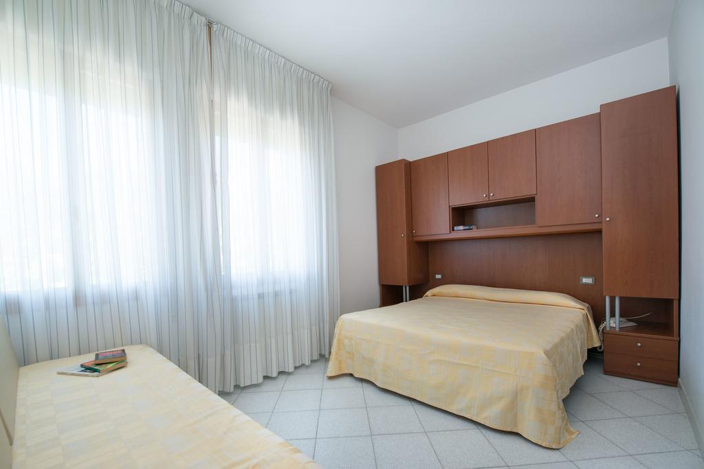 Albergo Arcobaleno Sottomarina Camera foto