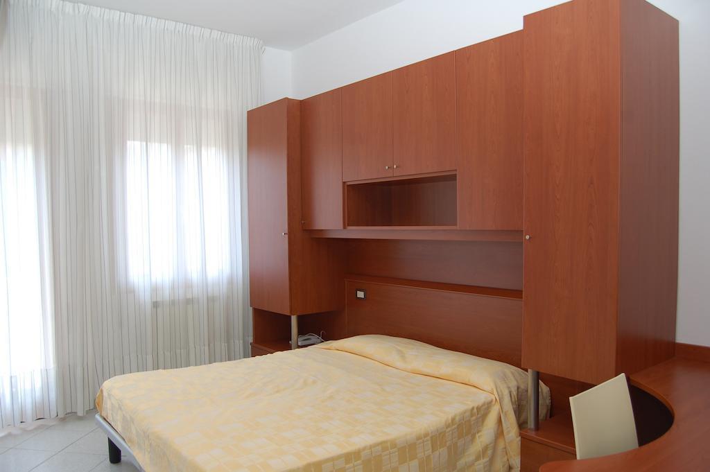 Albergo Arcobaleno Sottomarina Camera foto