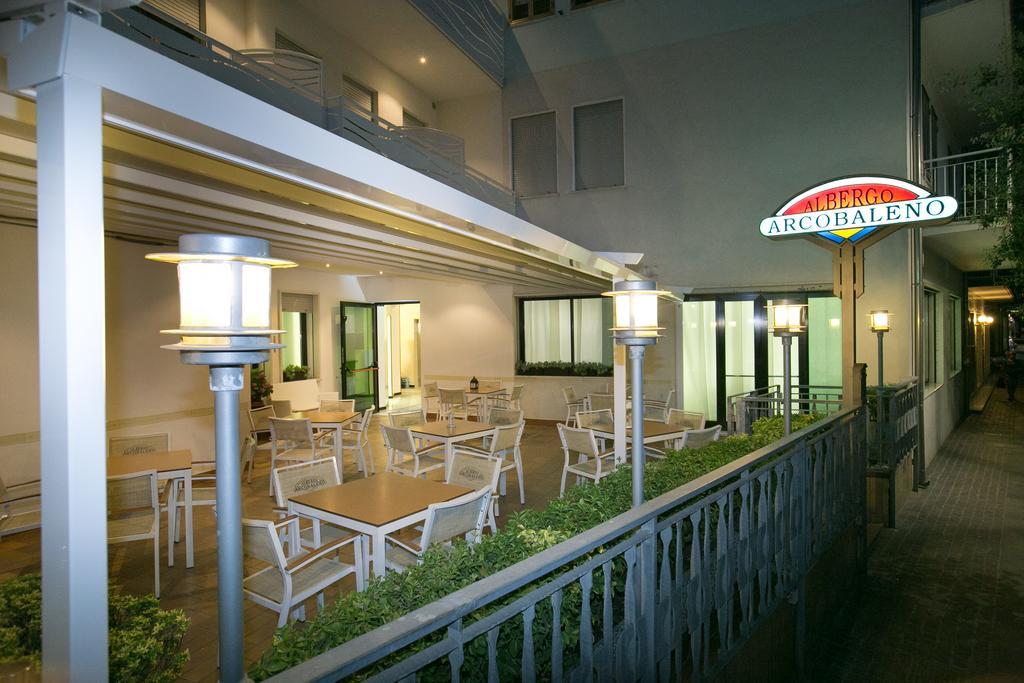 Albergo Arcobaleno Sottomarina Esterno foto