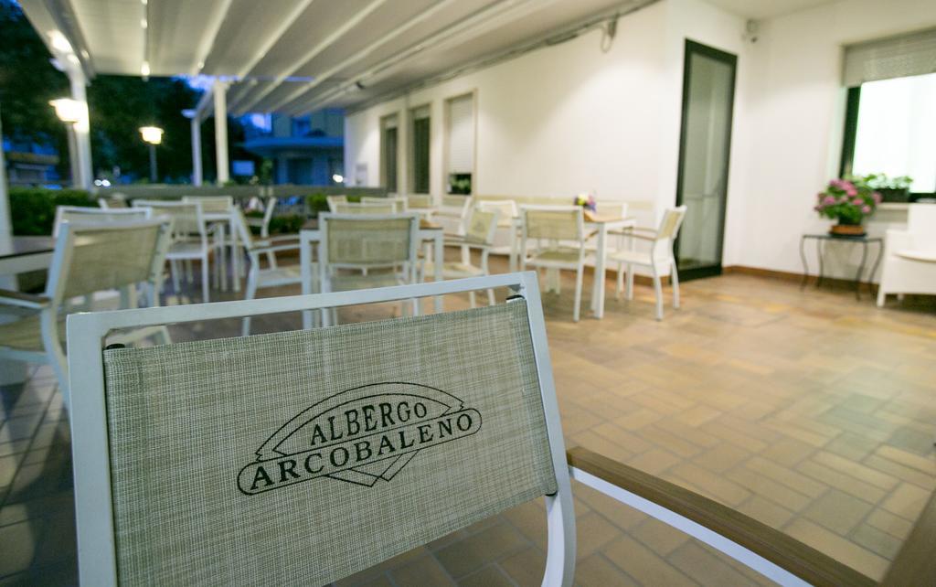 Albergo Arcobaleno Sottomarina Esterno foto